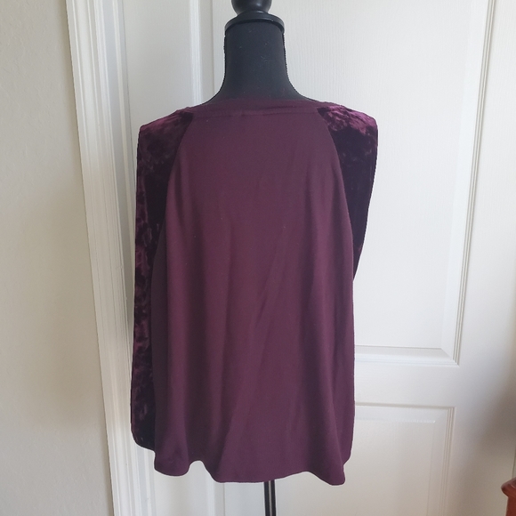 NWOT GAP VELOUR LONG SLEEVES WITH COTTON TEE - Picture 4 of 4